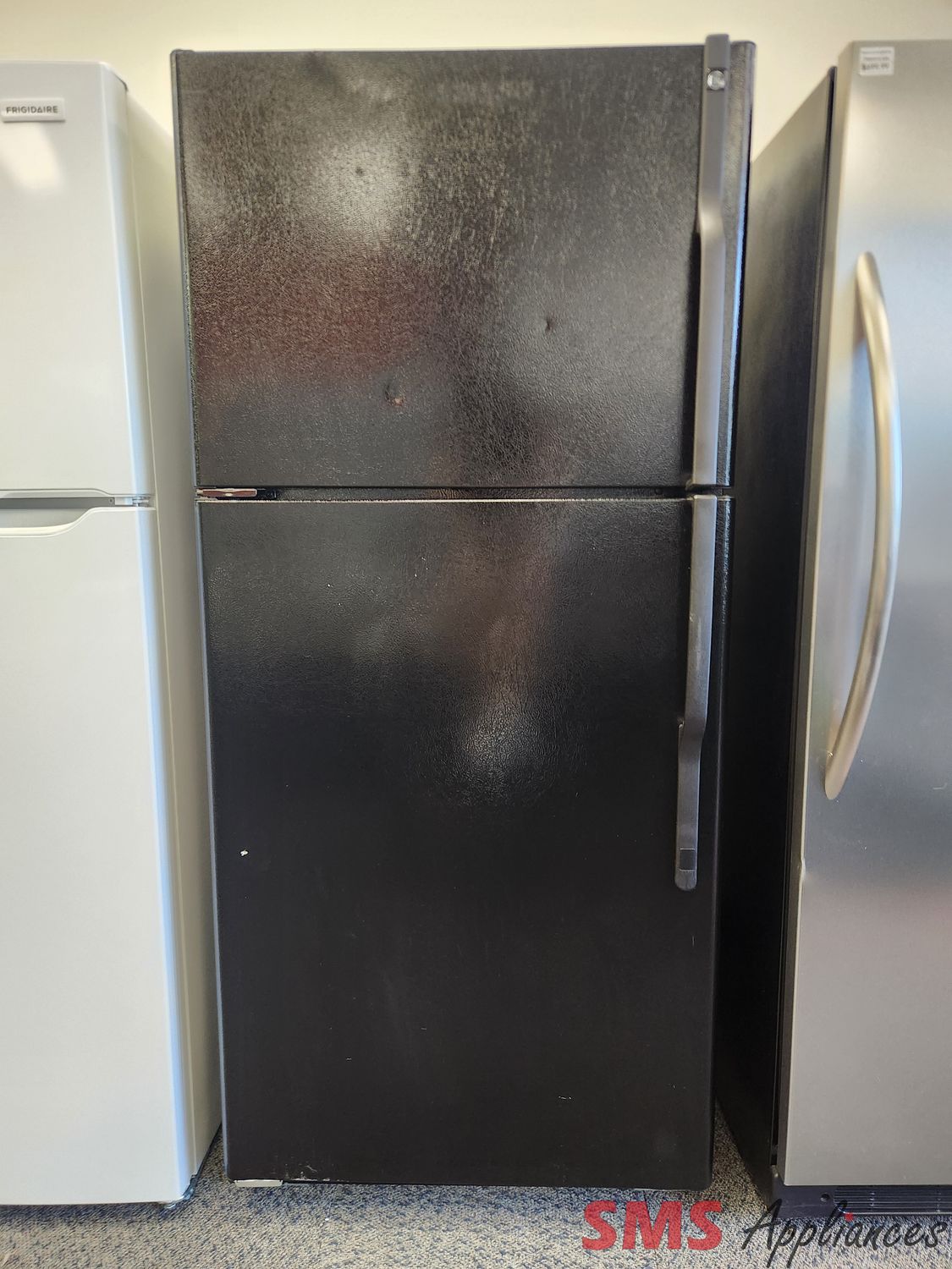GE 30" Top Mount Fridge GTS18IBRXRBB