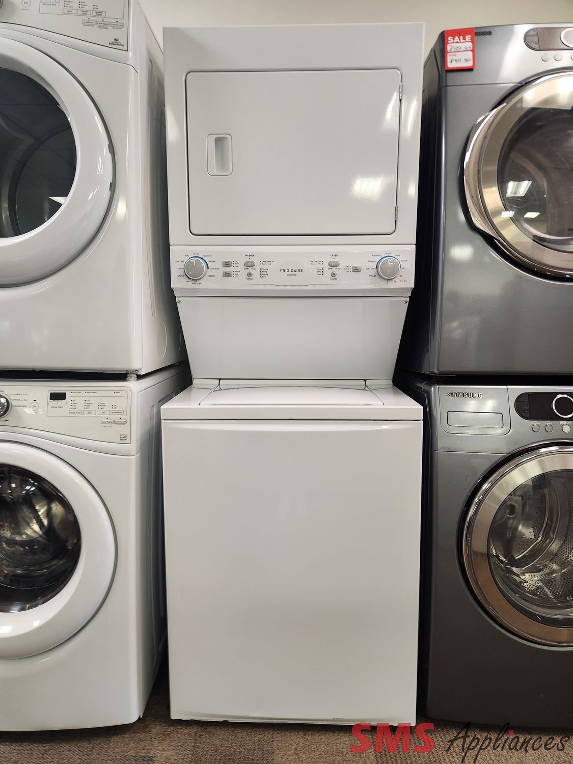 Frigidaire Laundry Center FLCE752CAW