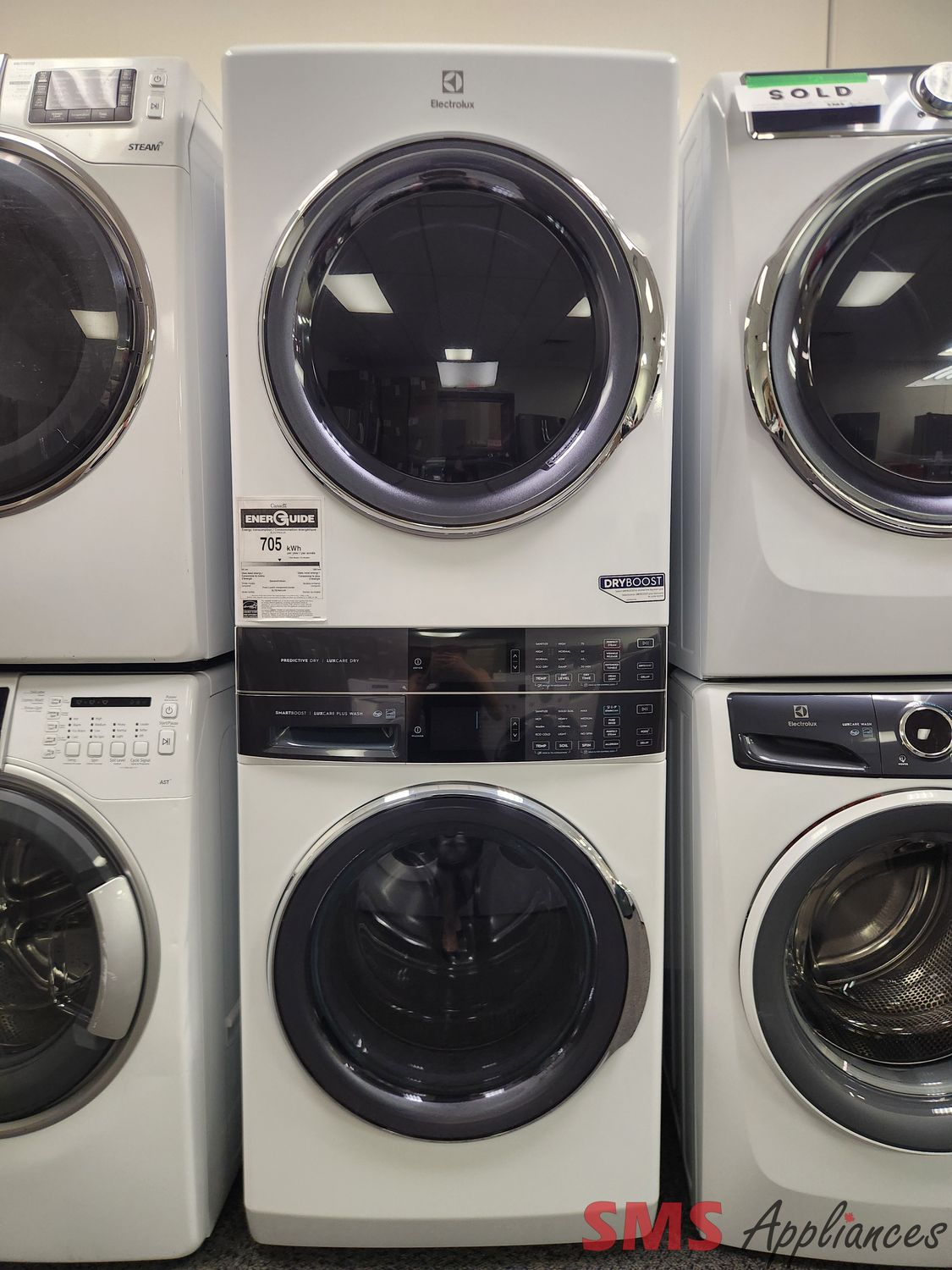 Open Box - Scratch & Dent Electrolux Laundry Tower ELTE760CAW