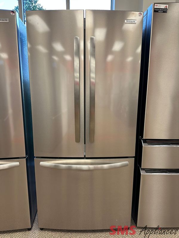 Open Box - Scratch & Dent Frigidaire 32 Open Box - Scratch & Dent Frigidaire 32" French Door Fridge FRFG1813AV