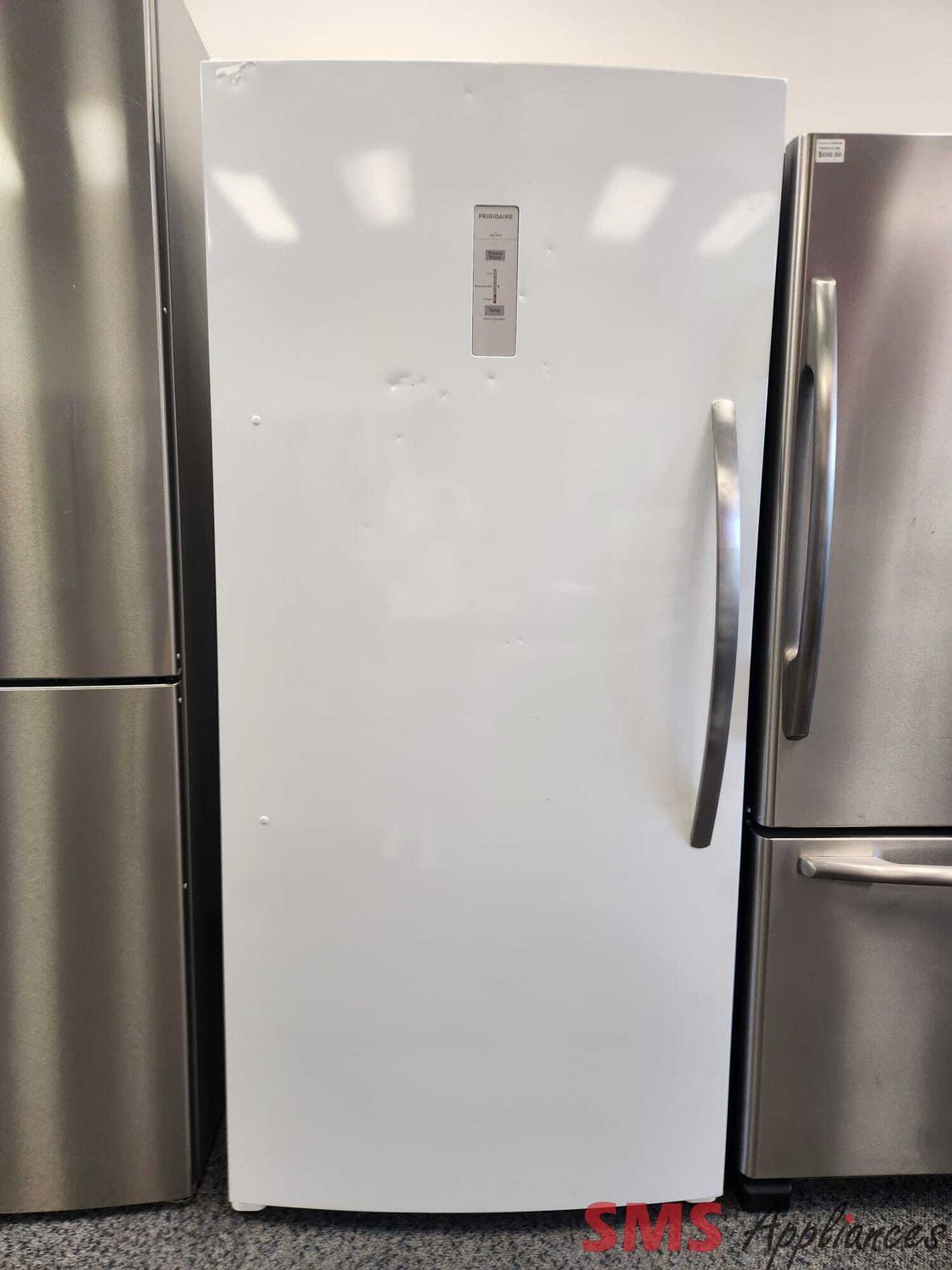 Frigidaire Upright Freezer 20 cu.ft FFUE2024AW