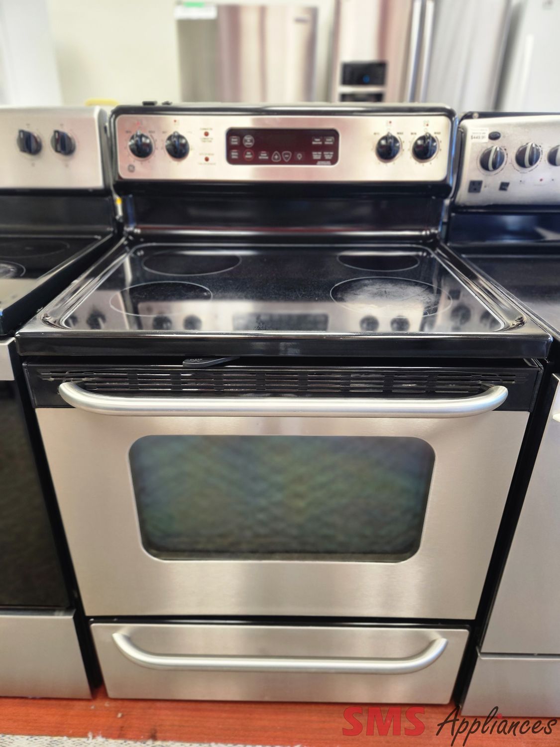 GE Glass Top Stove JCBP63S