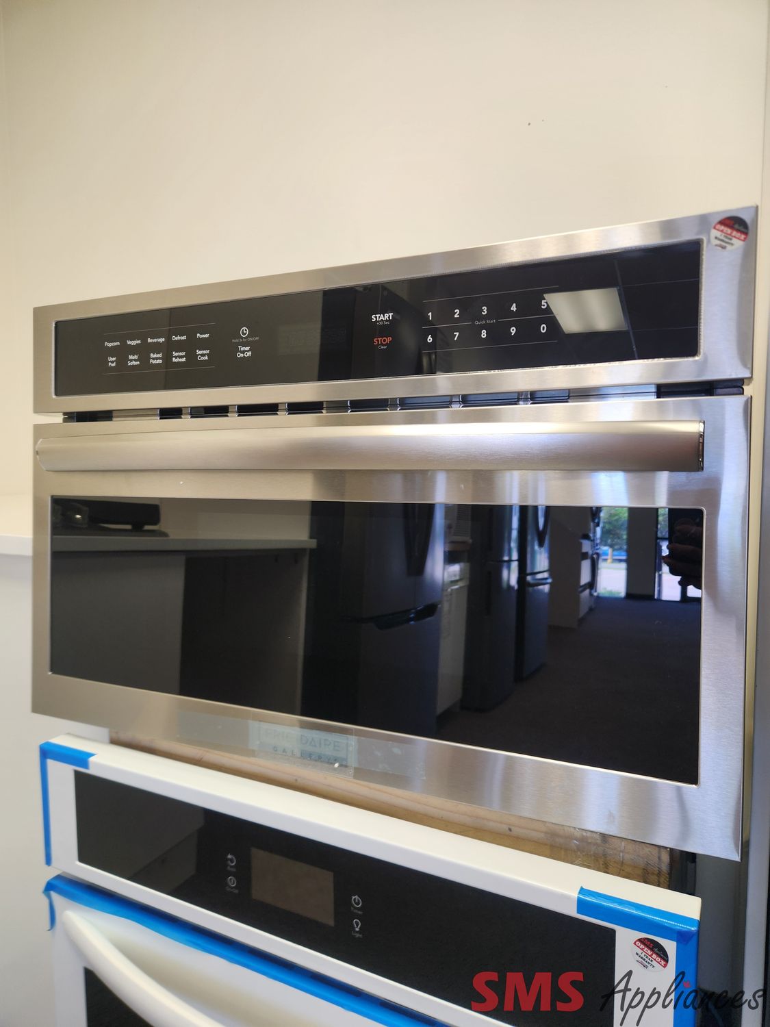 Open Box - Scratch & Dent Frigidaire Gallery Built-In Microwave GMBD3068AF