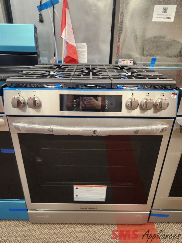 Open Box - Scratch & Dent Frigidaire Gas Top Stove GCFG3060BF