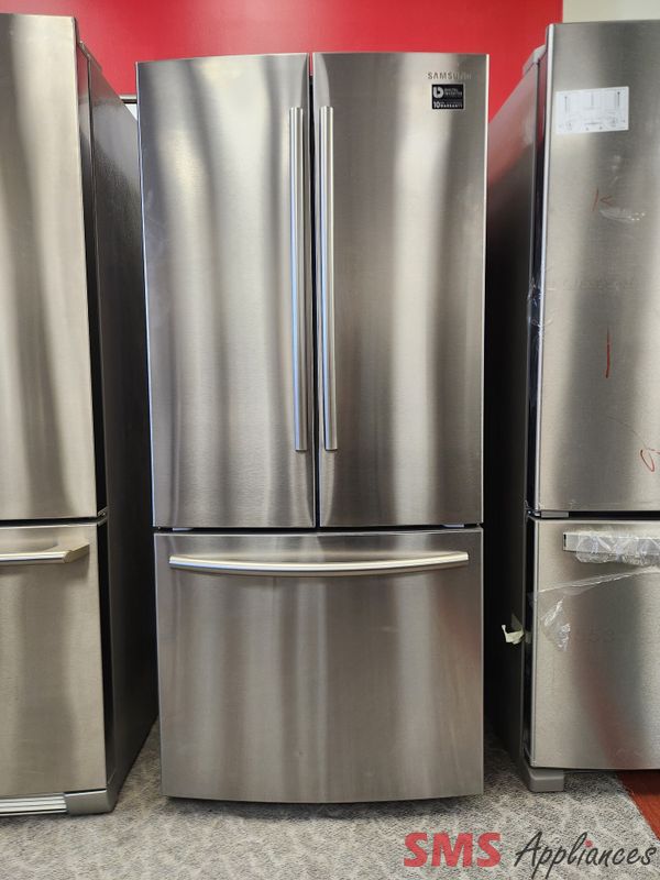 Samsung 30" French Door Fridge RF220NCTASR