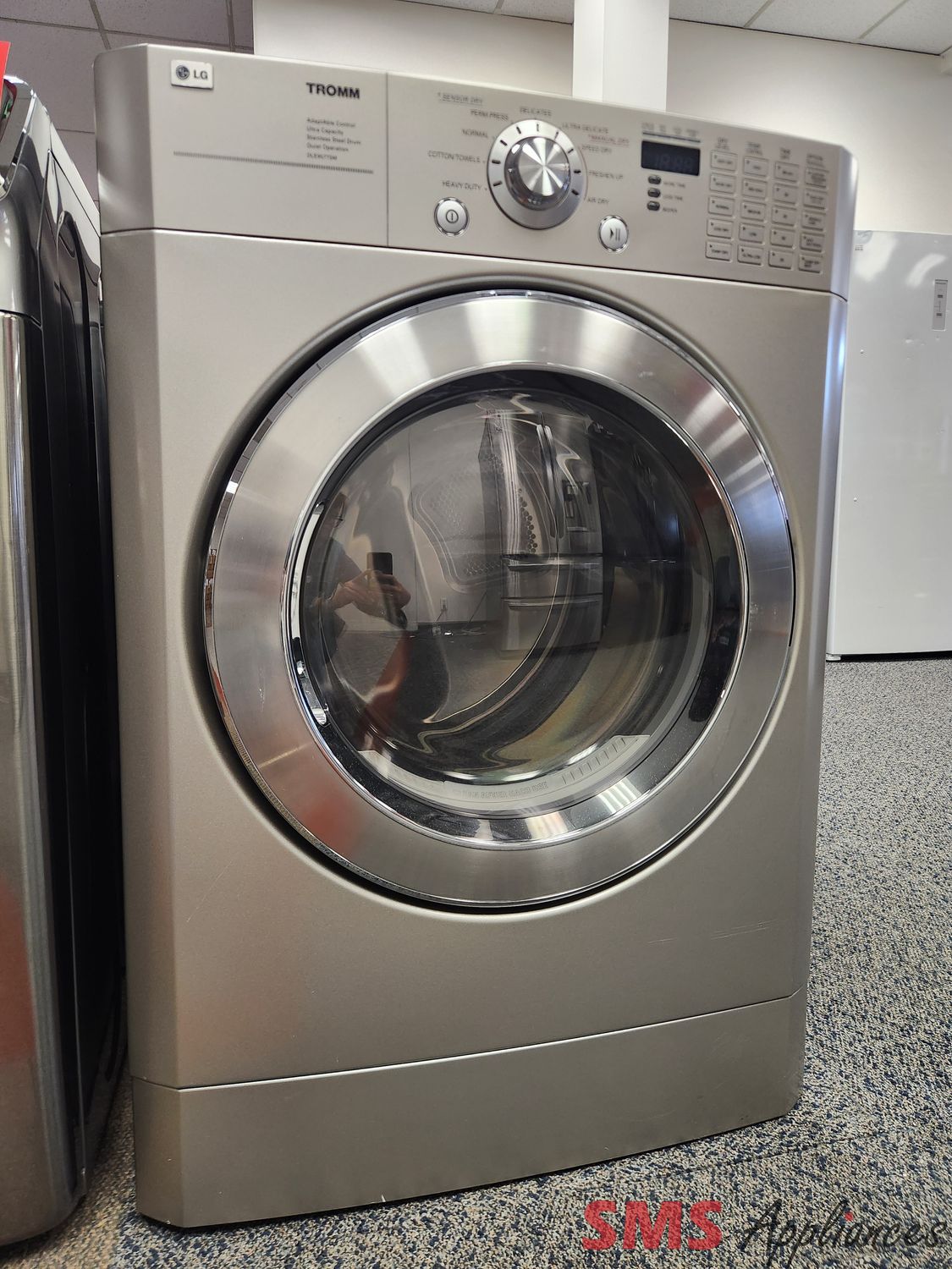 LG Dryer DLE9577SM