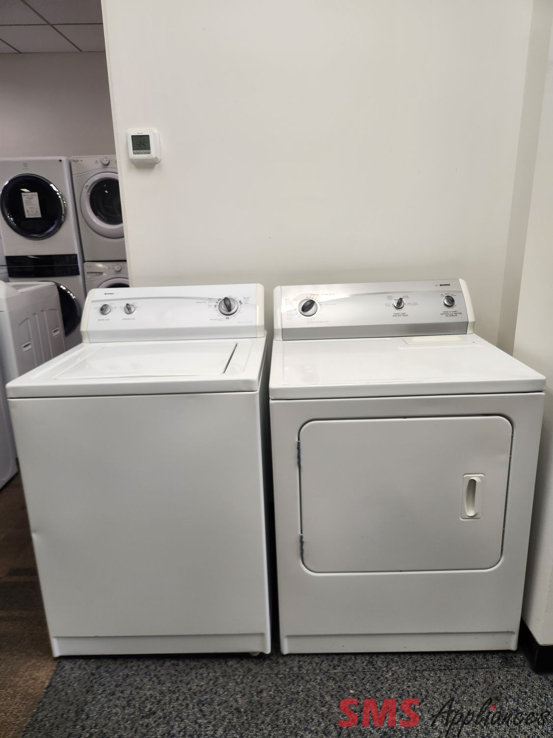 Kenmore Washer & Dryer Set  110.29422801/110.C69692800