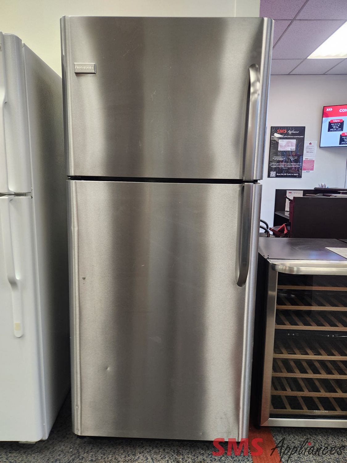 Frigidaire 30" Top Mount Fridge FFHT2131QS