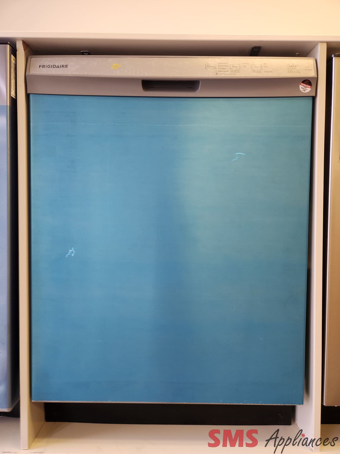 Open Box - Scratch & Dent Frigidaire 24" 54 dB Built-In Dishwasher FDPC4314AS