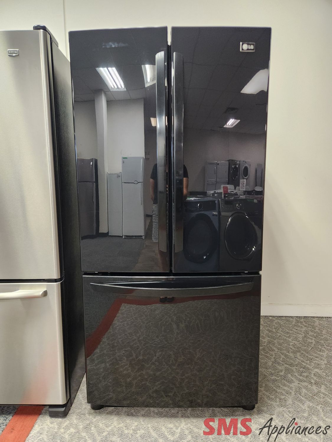 LG 33" French Door Fridge LFC23760SB
