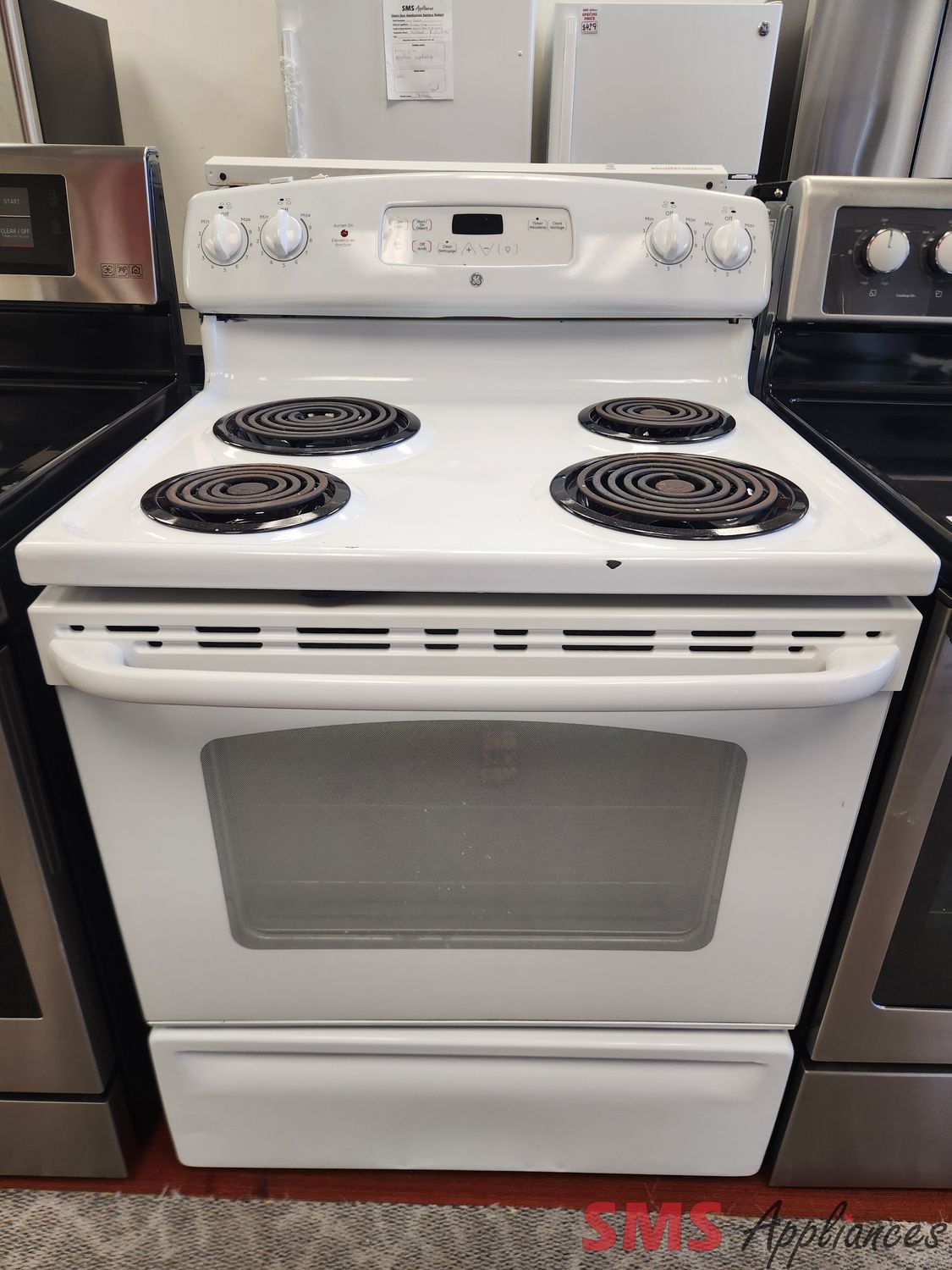 GE Glass Top Stove JCBP240DT2WW