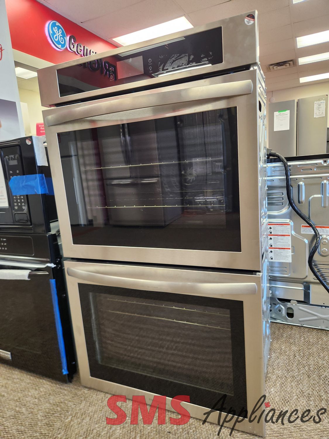 Open Box - Scratch & Dent Frigidaire 30" Double Wall Oven FCWD3027AS