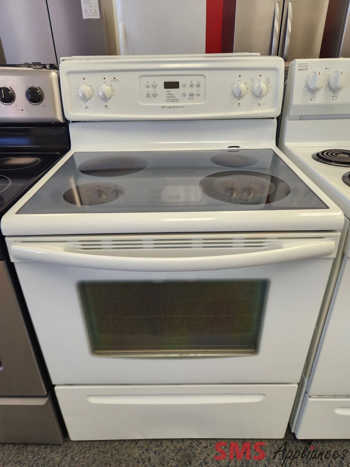 Frigidaire Glass Top Stove CFEF372ES Frigidaire Glass Top Stove CFEF372ES