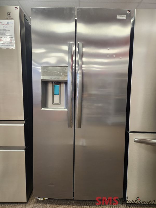 Open Box - Scratch & Dent Frigidaire Gallery 33 Open Box - Scratch & Dent Frigidaire Gallery 33" Side-by-Side GRSS2352AF