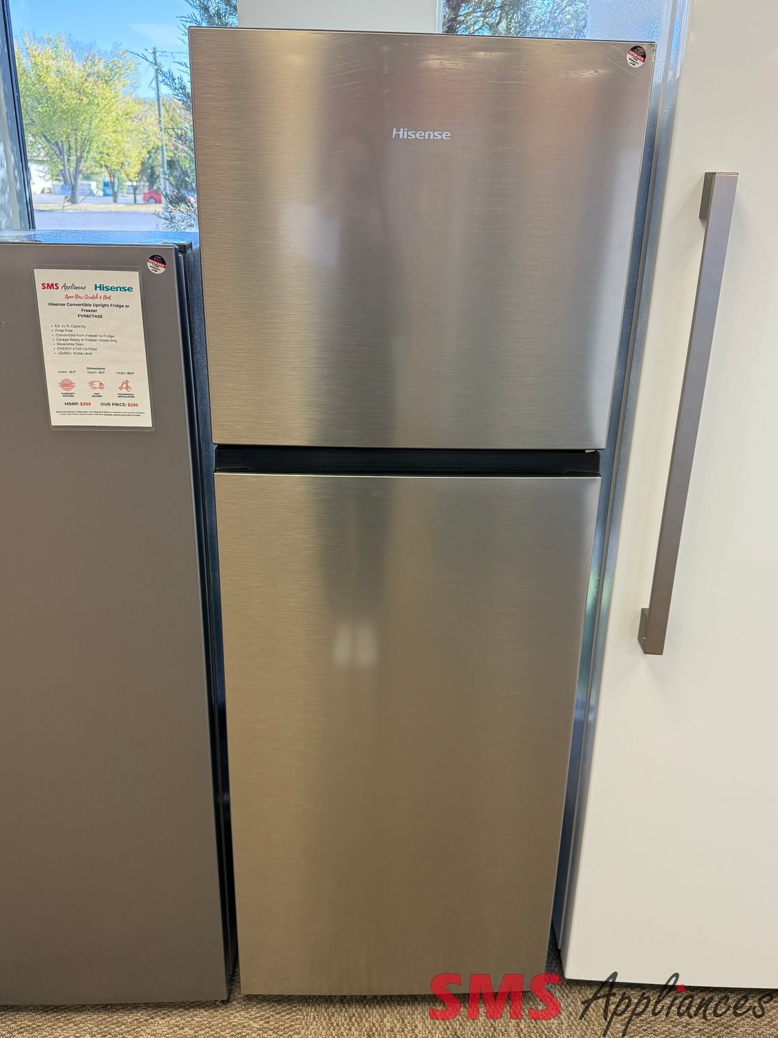 Open Box - Scratch & Dent Hisense 24" Top Mount Refrigerator RT12A2CSE