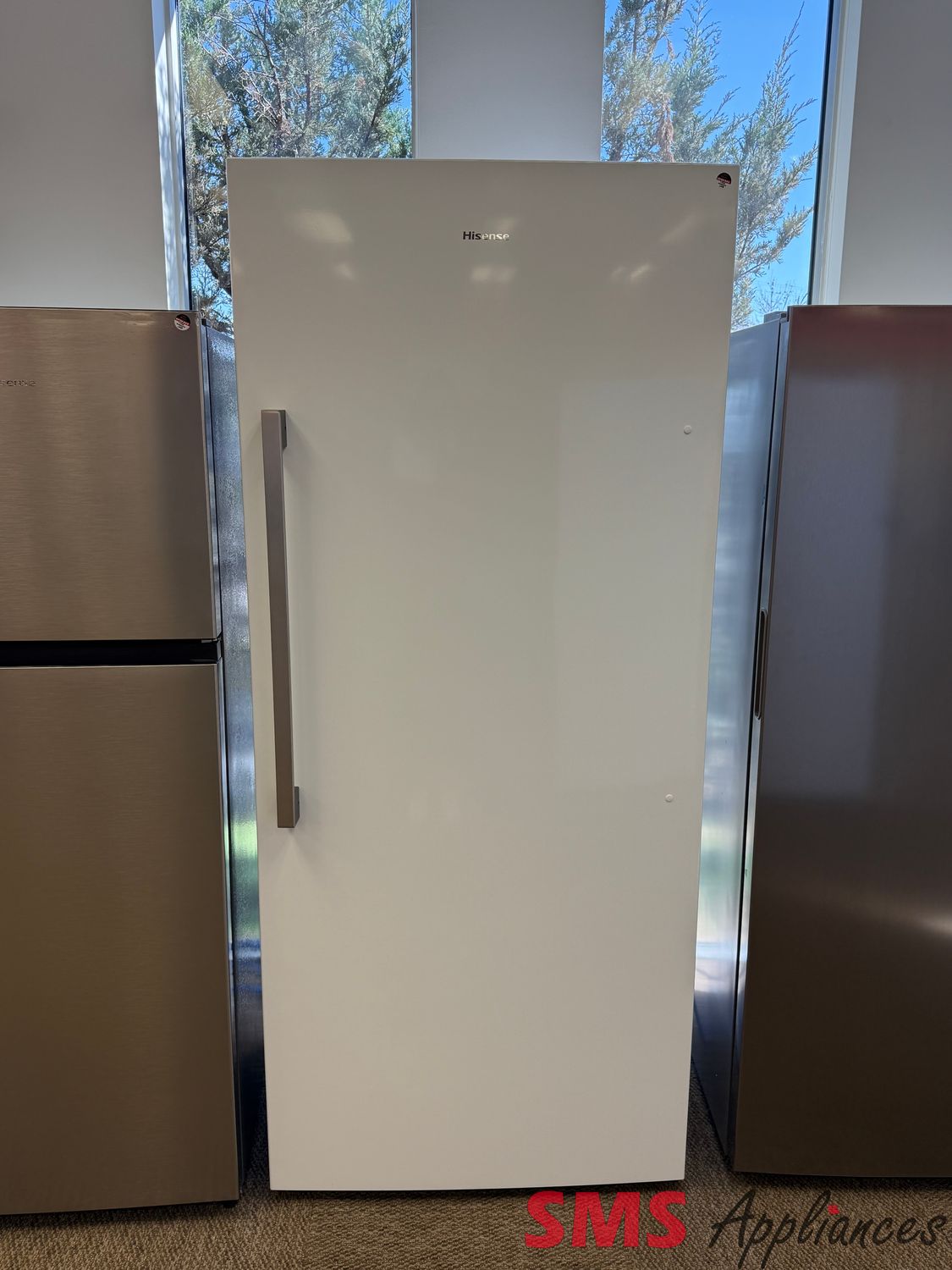 Open Box - Scratch & Dent Hisense Convertible Upright Fridge or Freezer FV21C7HWE Open Box - Scratch & Dent Hisense Convertible Upright Fridge or Freezer FV21C7HWE