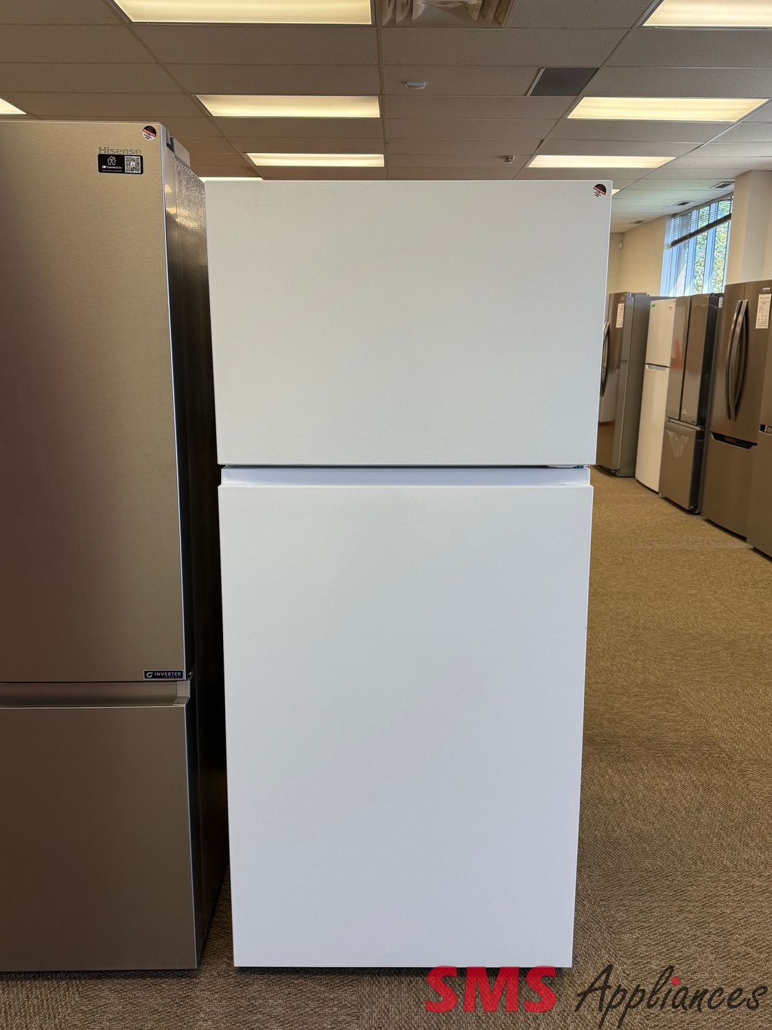 Open Box - Scratch & Dent Hisense 30" Top Mount Fridge RT18A2FWD