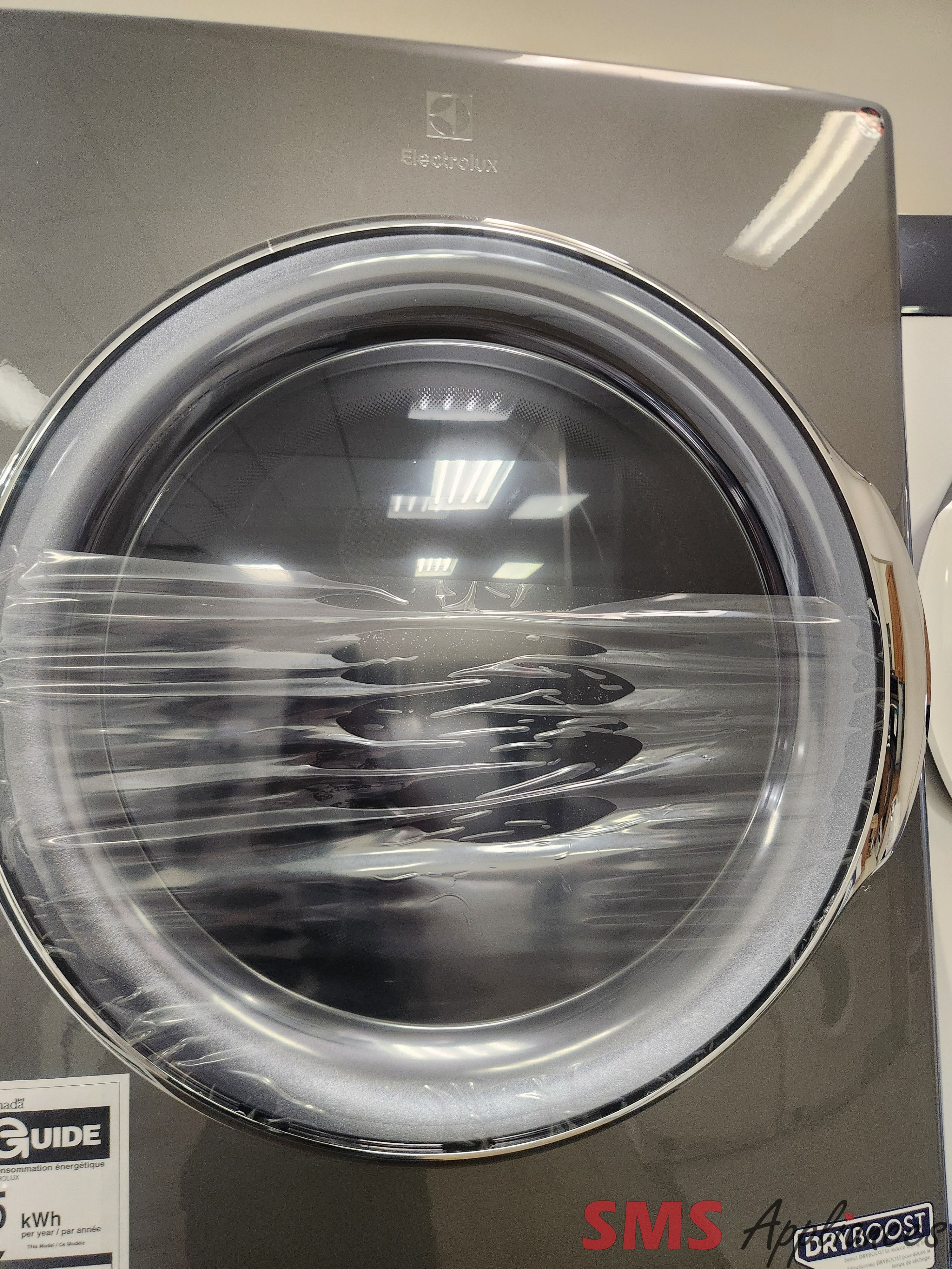 Open Box - Scratch & Dent Electrolux Laundry Tower ELTE760CAT