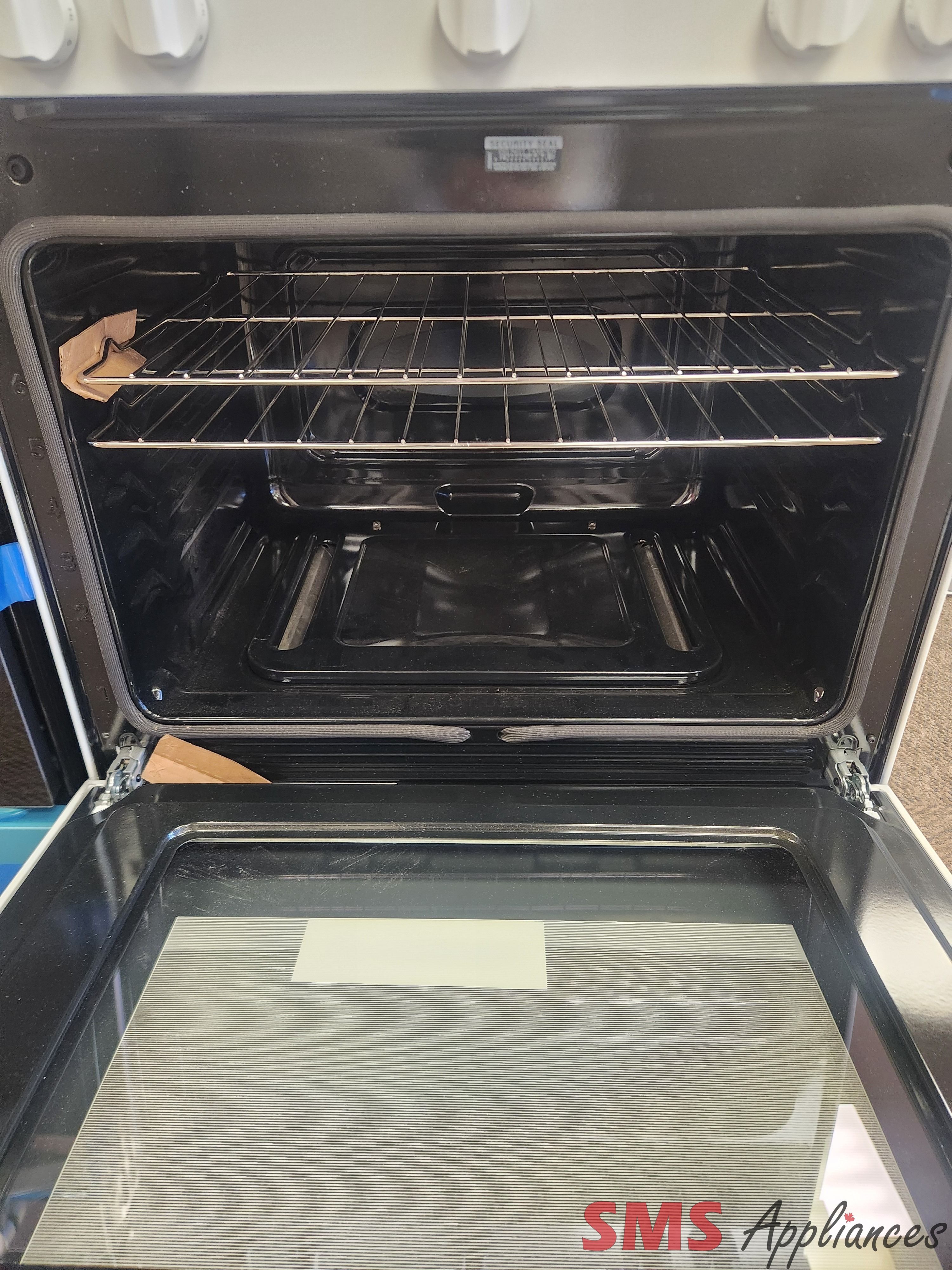 Open Box - Scratch & Dent Frigidaire Gas Top Stove FCRG3052BW