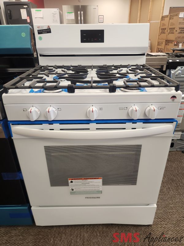 Open Box - Scratch & Dent Frigidaire Gas Top Stove FCRG3052BW Open Box - Scratch & Dent Frigidaire Gas Top Stove FCRG3052BW