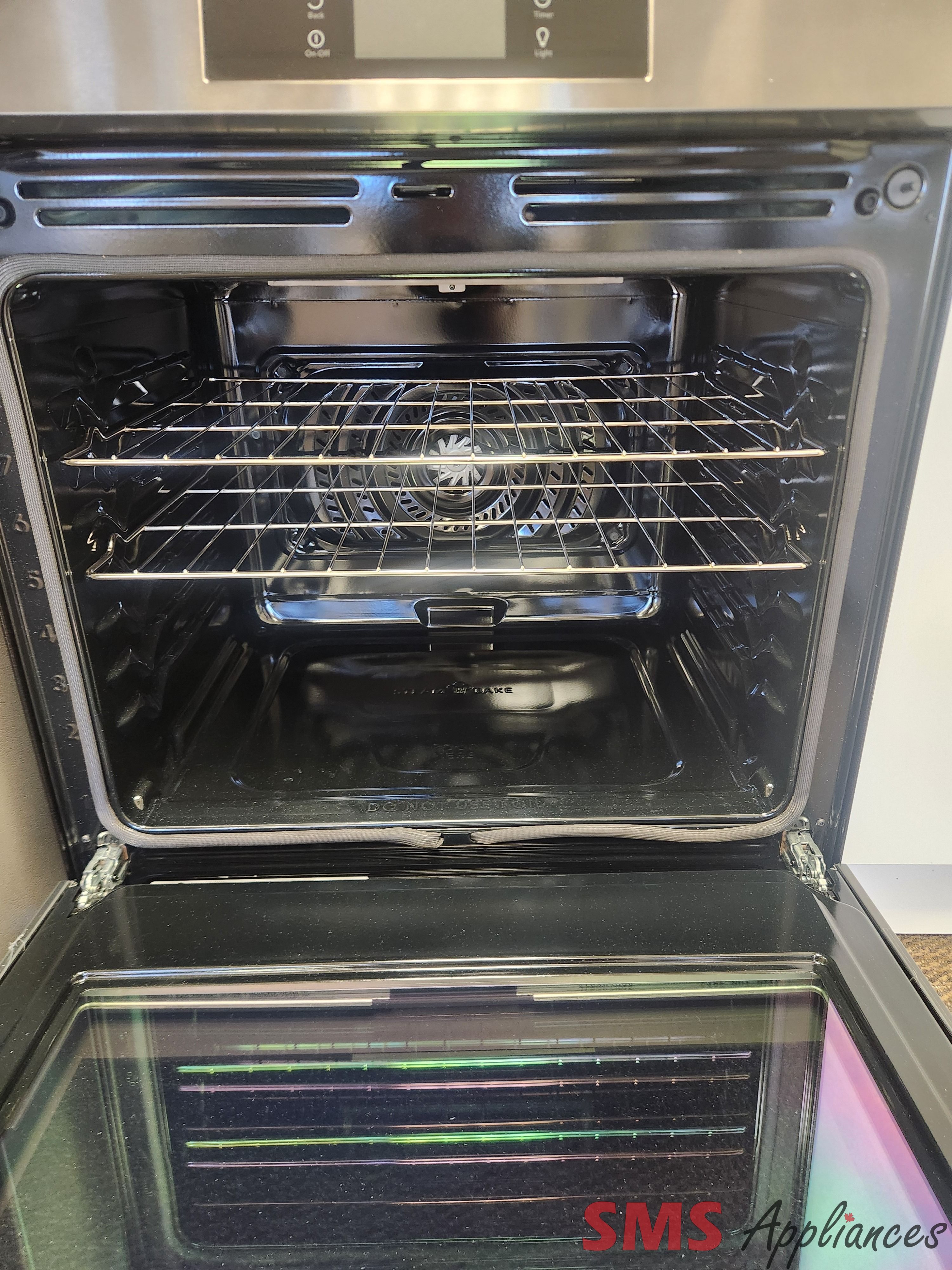 Open Box - Scratch & Dent Frigidaire Gallery Induction Glass Top Stove GCFI306CBD