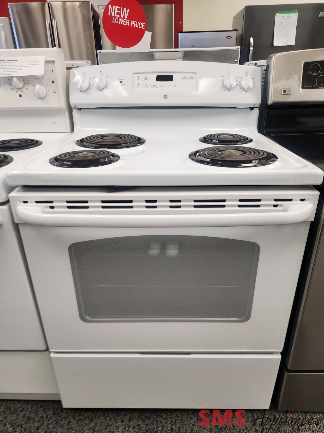 GE Coil Top Stove JCBP240DT2WW