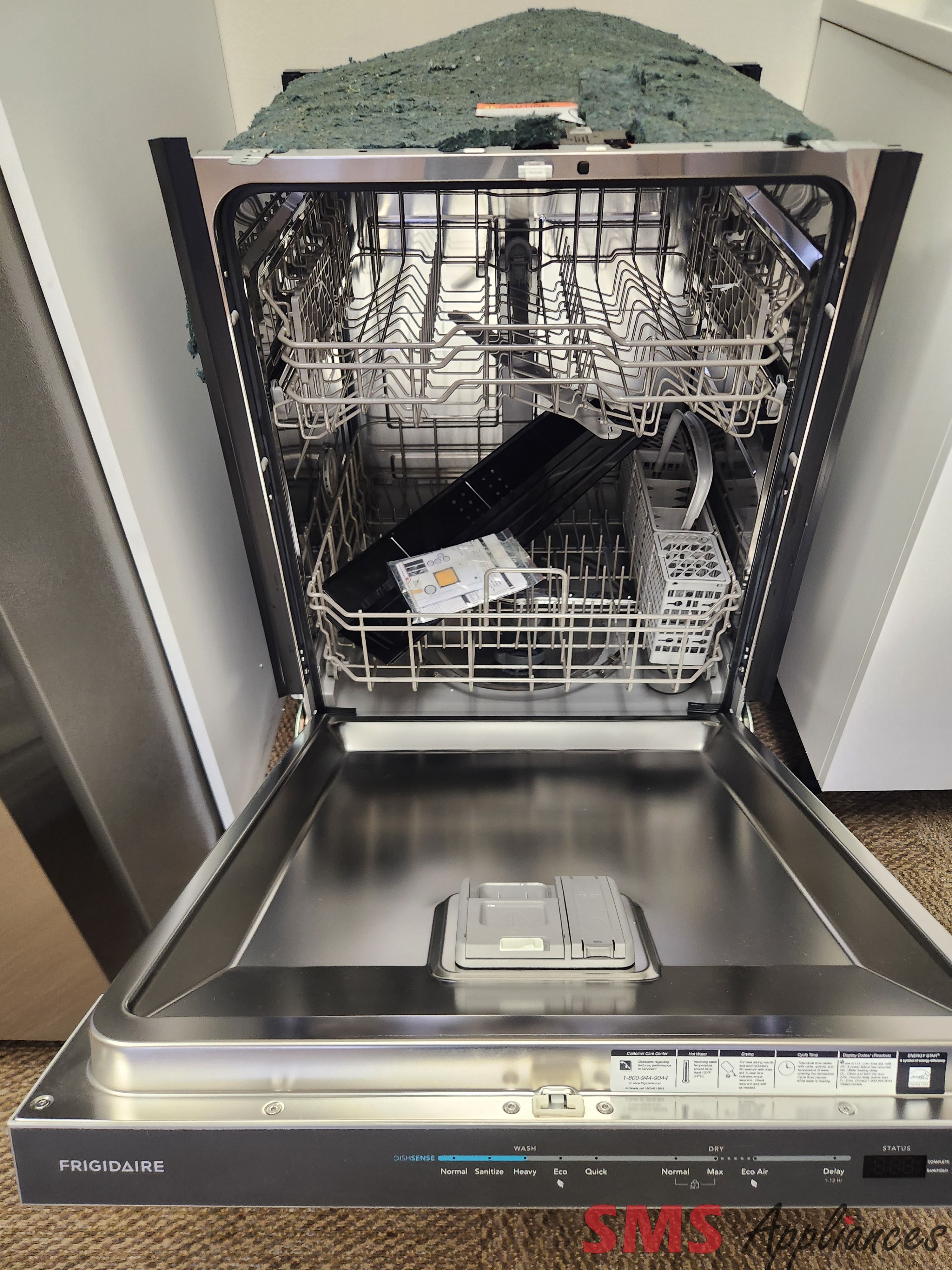 Open Box - Scratch & Dent Frigidaire 24