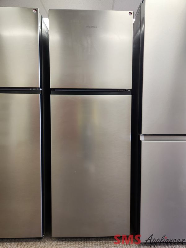 Open Box - Scratch & Dent Hisense 24 Open Box - Scratch & Dent Hisense 24" Top Mount Refrigerator RT12A2CSE