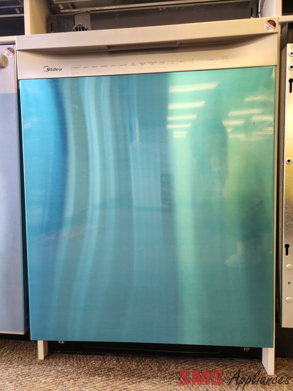 Open Box - Scratch & Dent Midea 24 Open Box - Scratch & Dent Midea 24" 52dB Built-In Dishwasher MDF24P1AST