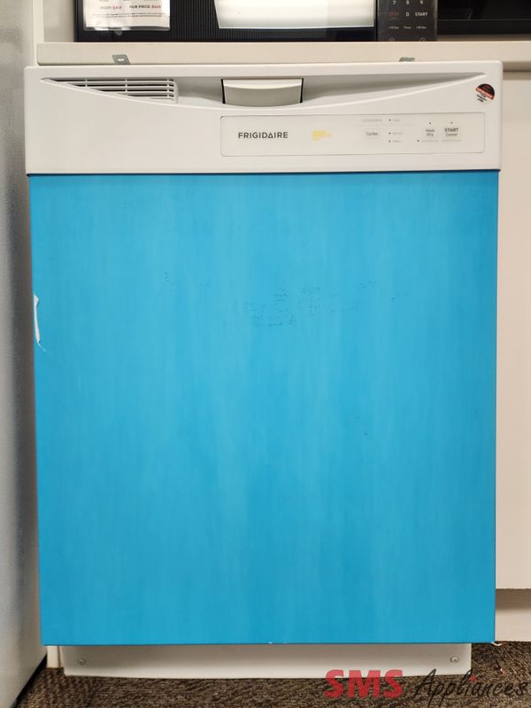 Open Box - Scratch & Dent Frigidaire 24 Open Box - Scratch & Dent Frigidaire 24" 62dB Built-In Dishwasher FDPC4221AW