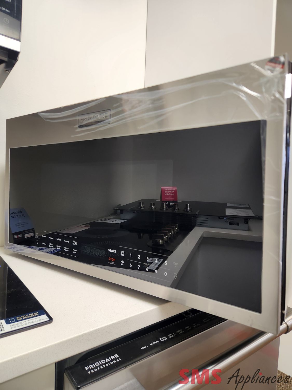 Open Box - Scratch & Dent Frigidaire Gallery Over-the-Range Microwave GMOS1964AFA