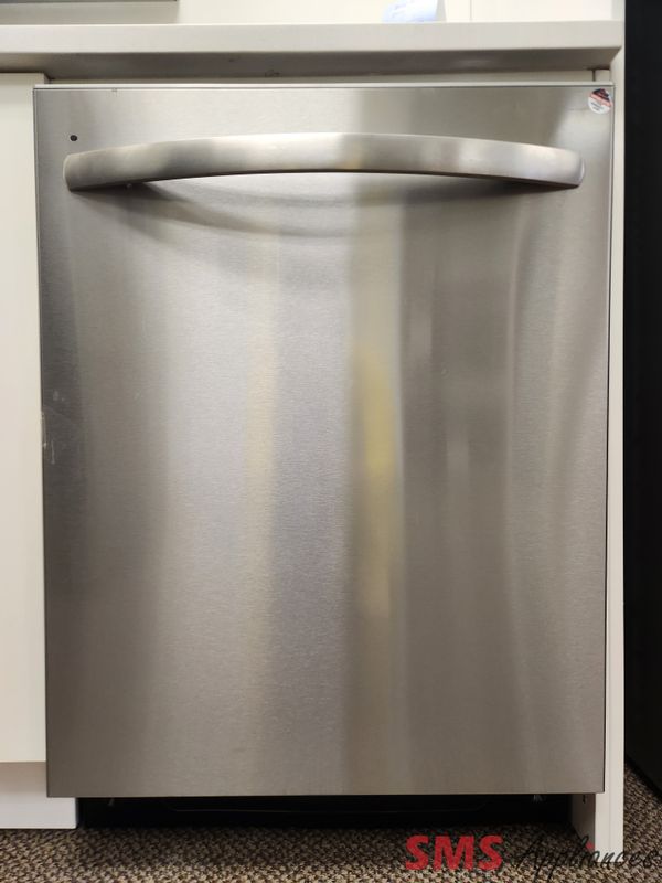 Open Box - Scratch & Dent Frigidaire Gallery 24 Open Box - Scratch & Dent Frigidaire Gallery 24" 47dB Built-In Dishwasher FDSH4502BF