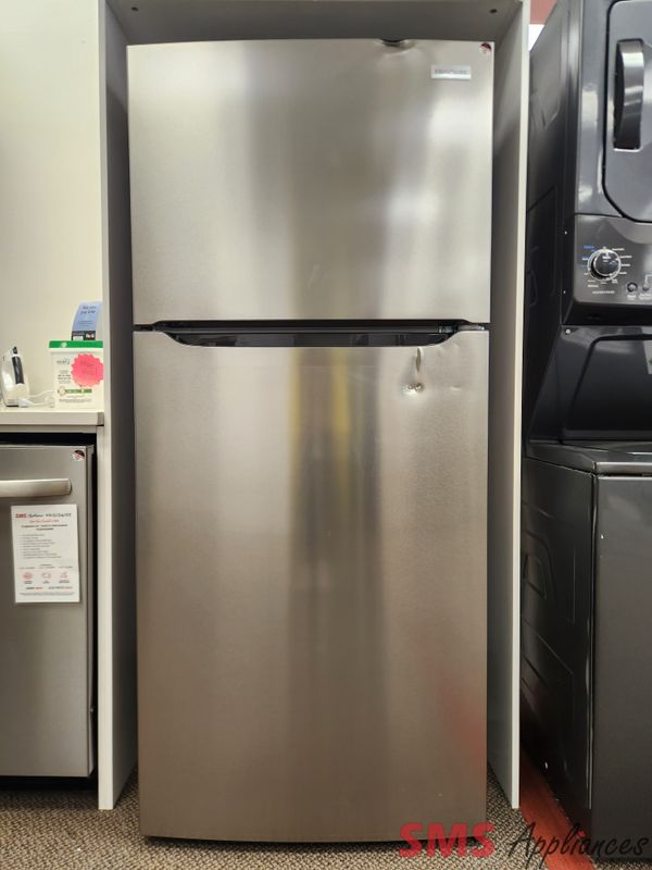 Open Box - Scratch & Dent Frigidaire 30 Open Box - Scratch & Dent Frigidaire 30" Top Mount Fridge FRTE1835AS