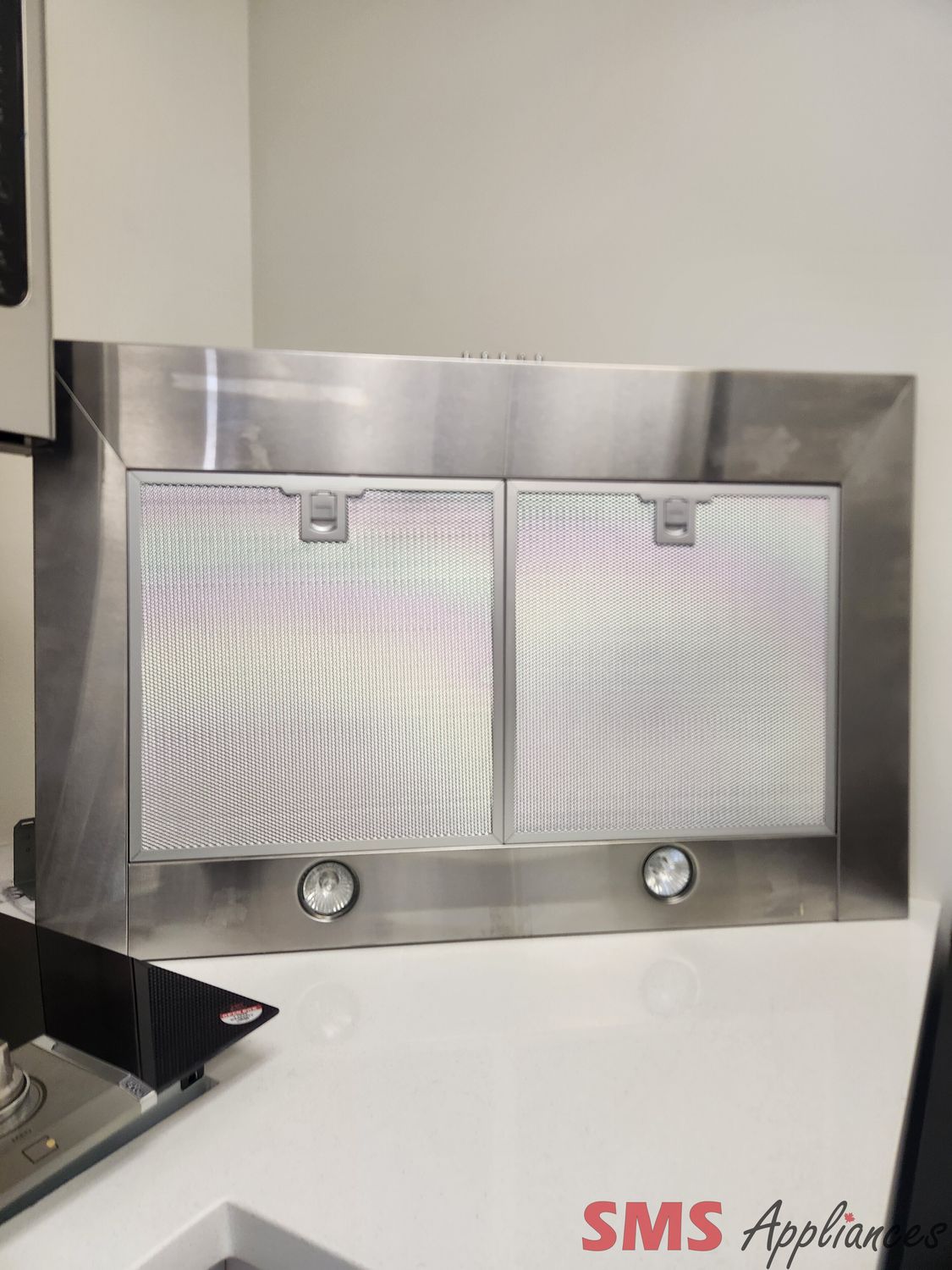 Open Box - Scratch & Dent Frigidaire 30 Open Box - Scratch & Dent Frigidaire 30" Wall Mount Chimney Range Hood FHWC3055LS