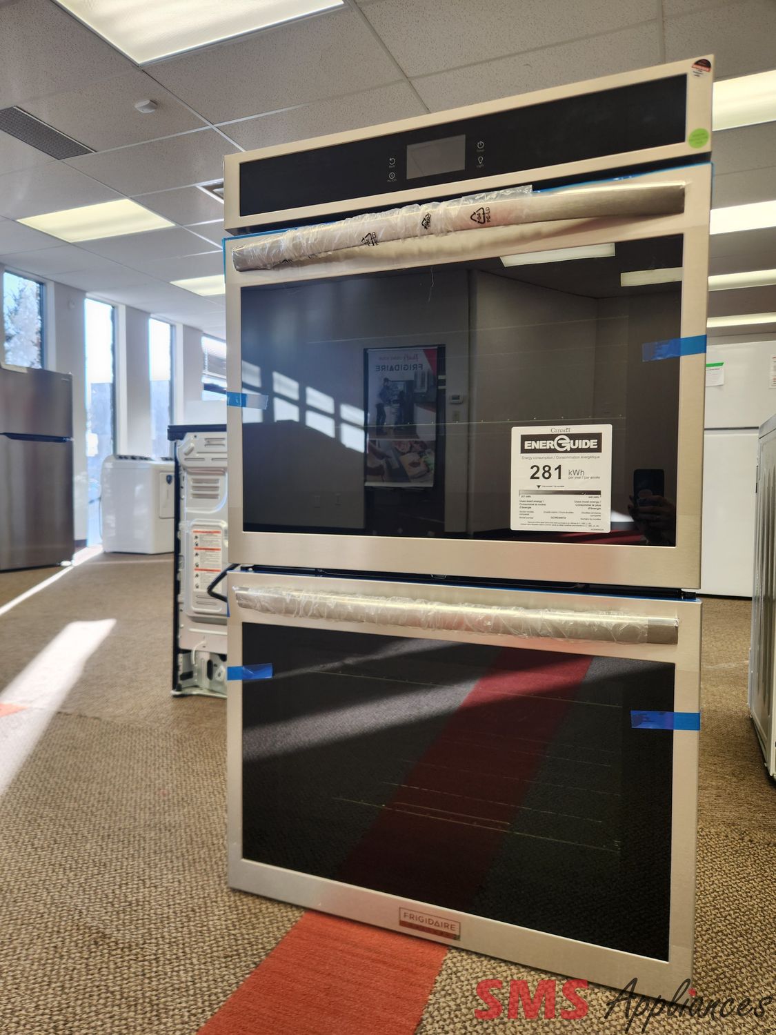 Open Box - Scratch & Dent Frigidaire Gallery 30 Open Box - Scratch & Dent Frigidaire Gallery 30" Double Wall Oven GCWD3067AF