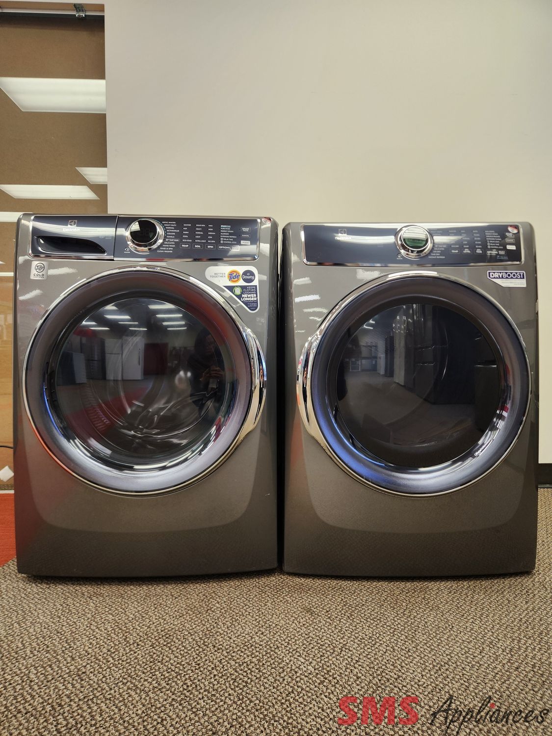 Open Box - Scratch & Dent Electrolux Washer & Dryer Set ELFW7637AT/ELFE763CAT Open Box - Scratch & Dent Electrolux Washer & Dryer Set ELFW7637AT/ELFE763CAT