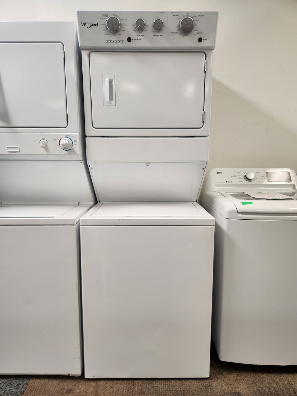 Whirlpool Laundry center YWET4027HW