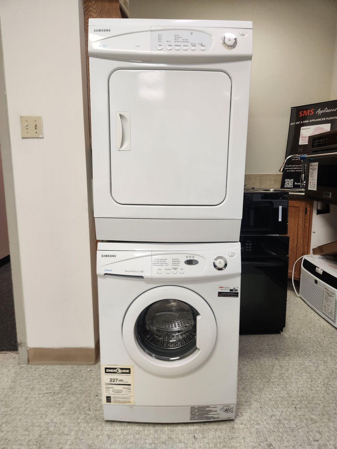 Samsung 24" Washer and Dryer Set P801DWN1/XAC/DV4006J
