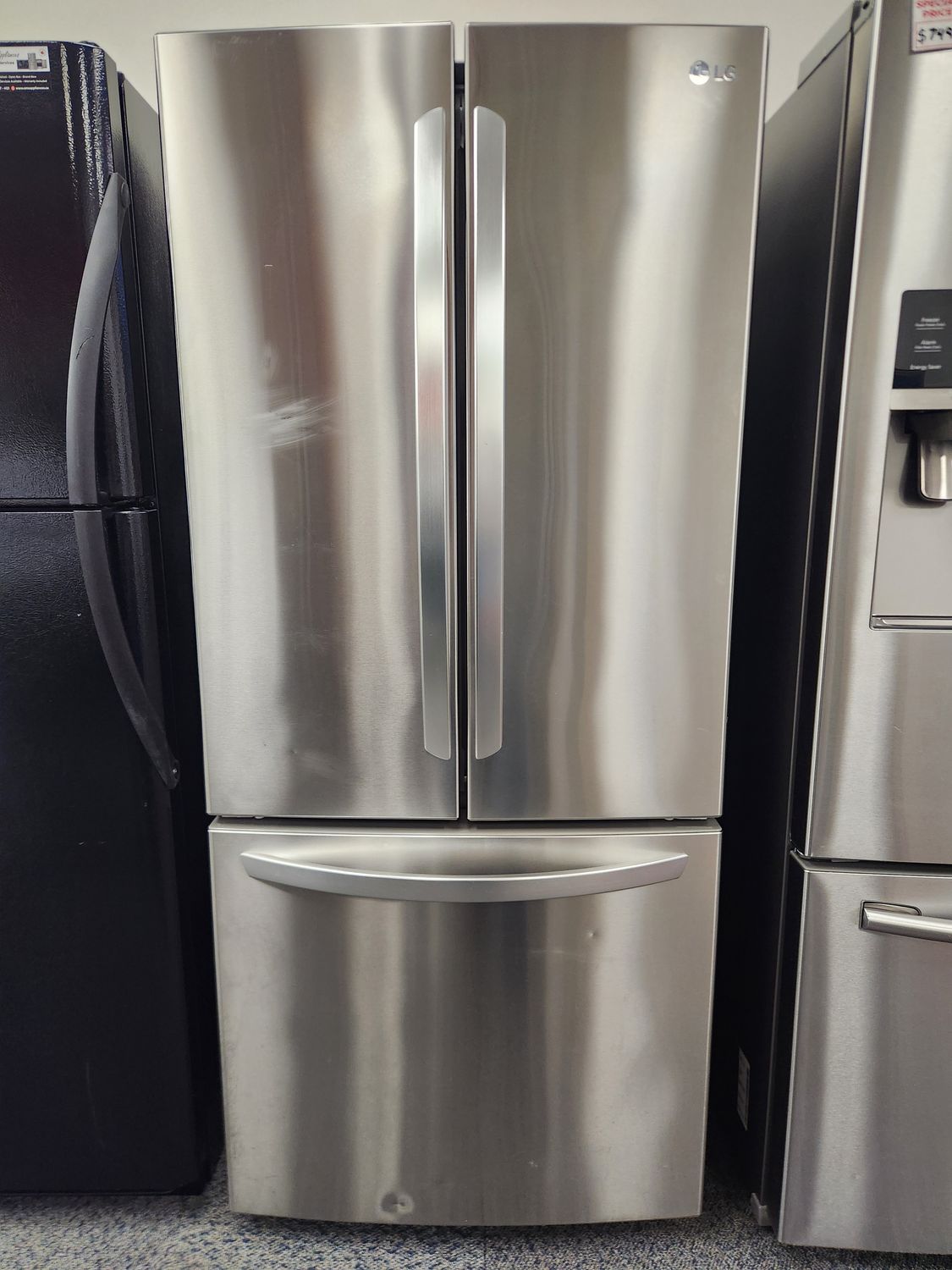 LG 30" French Door Fridge LFNS22520S