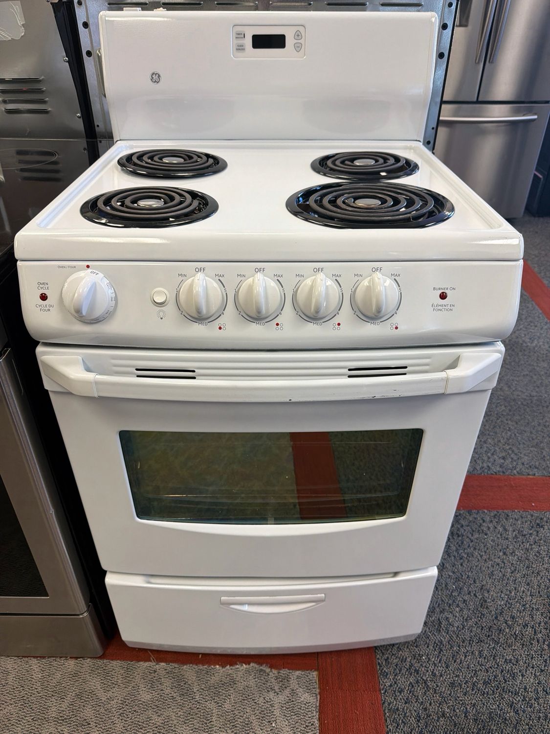 GE 24" Coil Top Stove JCAS300DMWW