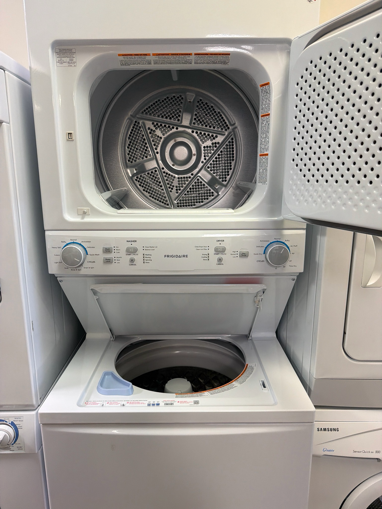 Open box Frigidaire Laundry Center FLCE752CAW