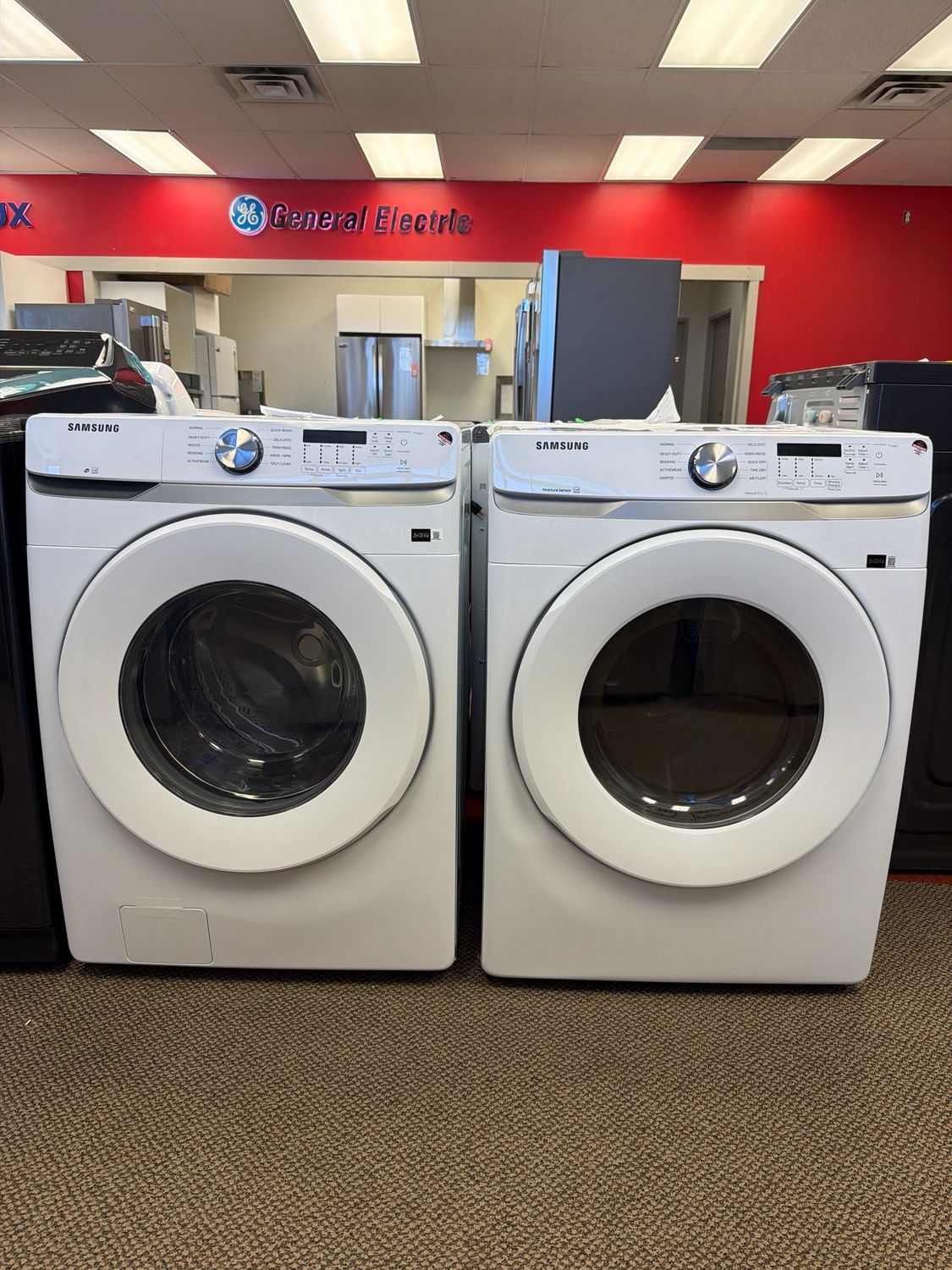 Open Box Samsung Washer-Dryer WF45T6000AW/DVE45T6005W Open Box Samsung Washer-Dryer WF45T6000AW/DVE45T6005W