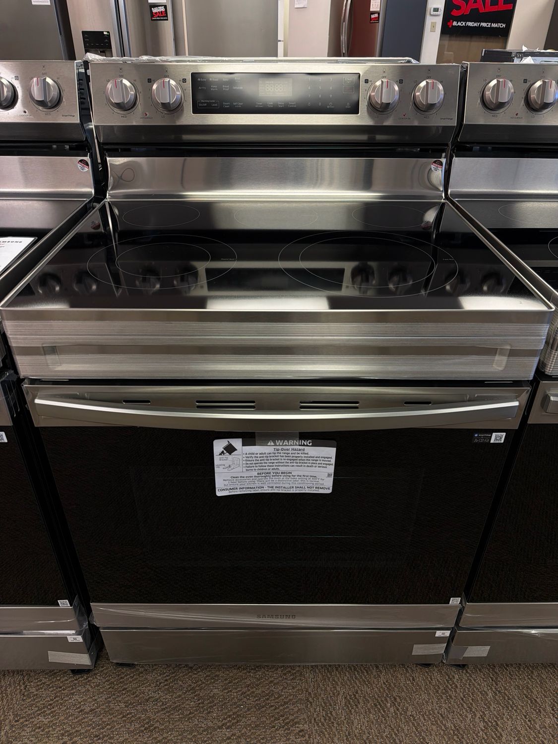 Open Box - Scratch & Dent Samsung Glass Top Stove NE63A6511SS/AC