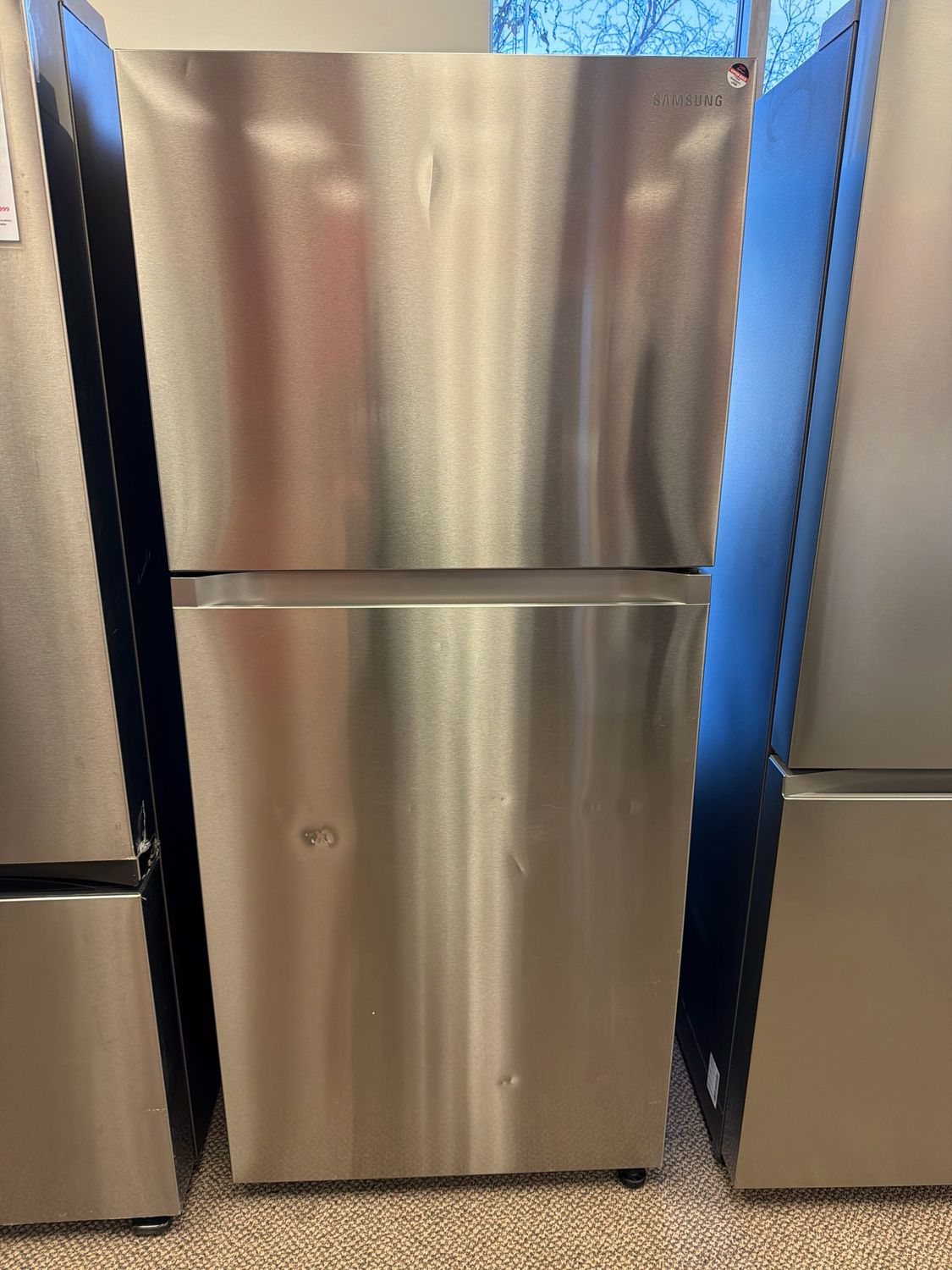 Open Box Samsung Fridge RTI8DG6500SRAC Open Box Samsung Fridge RTI8DG6500SRAC