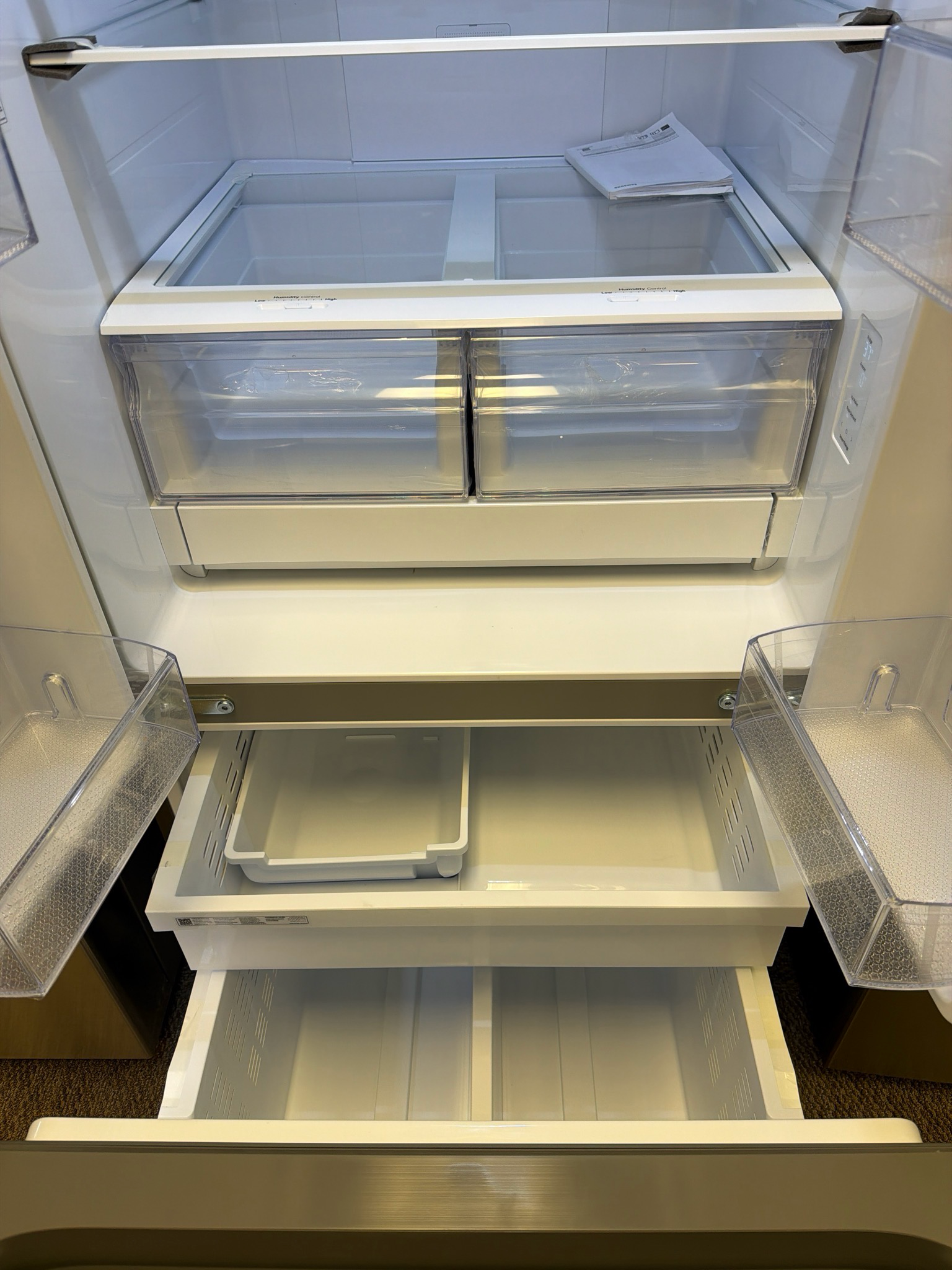 Open Box Samsung French Door 30” Fridge RF22A4111SR/AA