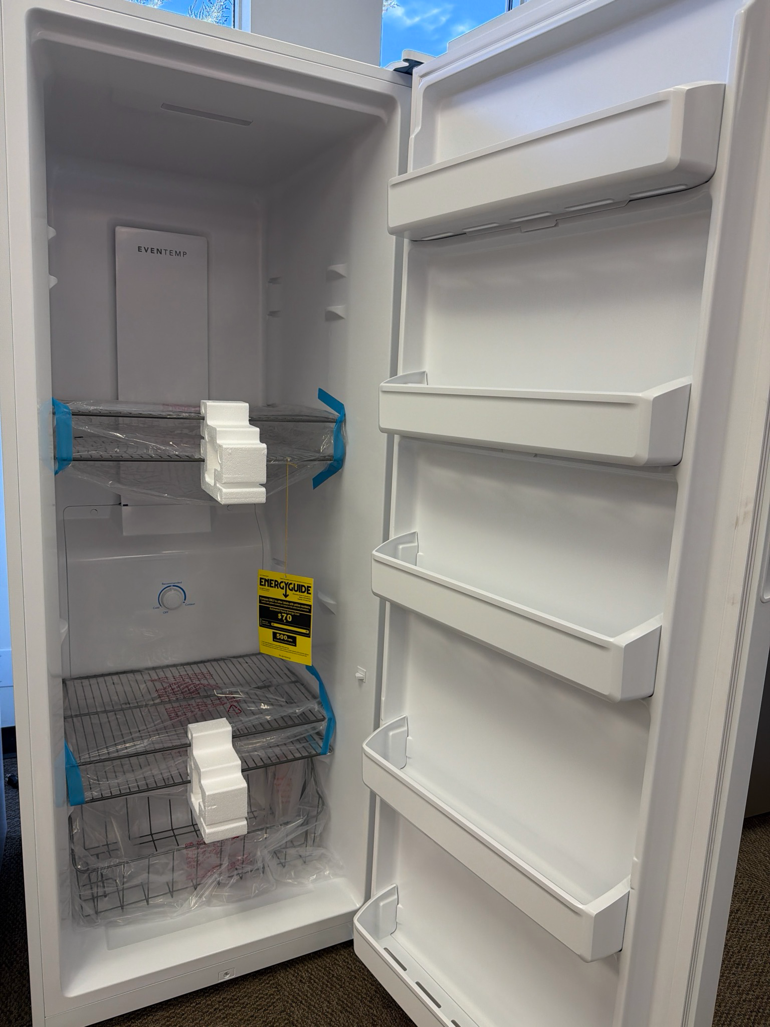 Open Box - Scratch & Dent Frigidaire Upright Freezer 18 cu.ft FFFU18F2VW