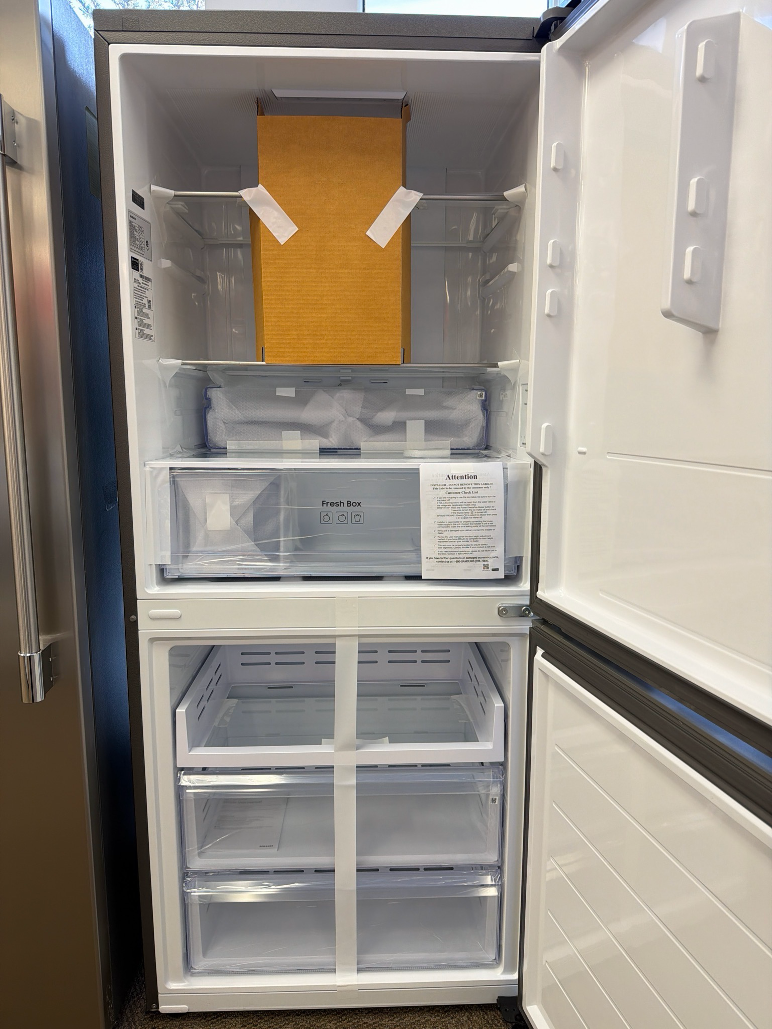 Open Box - Scratch & Dent Samsung 30