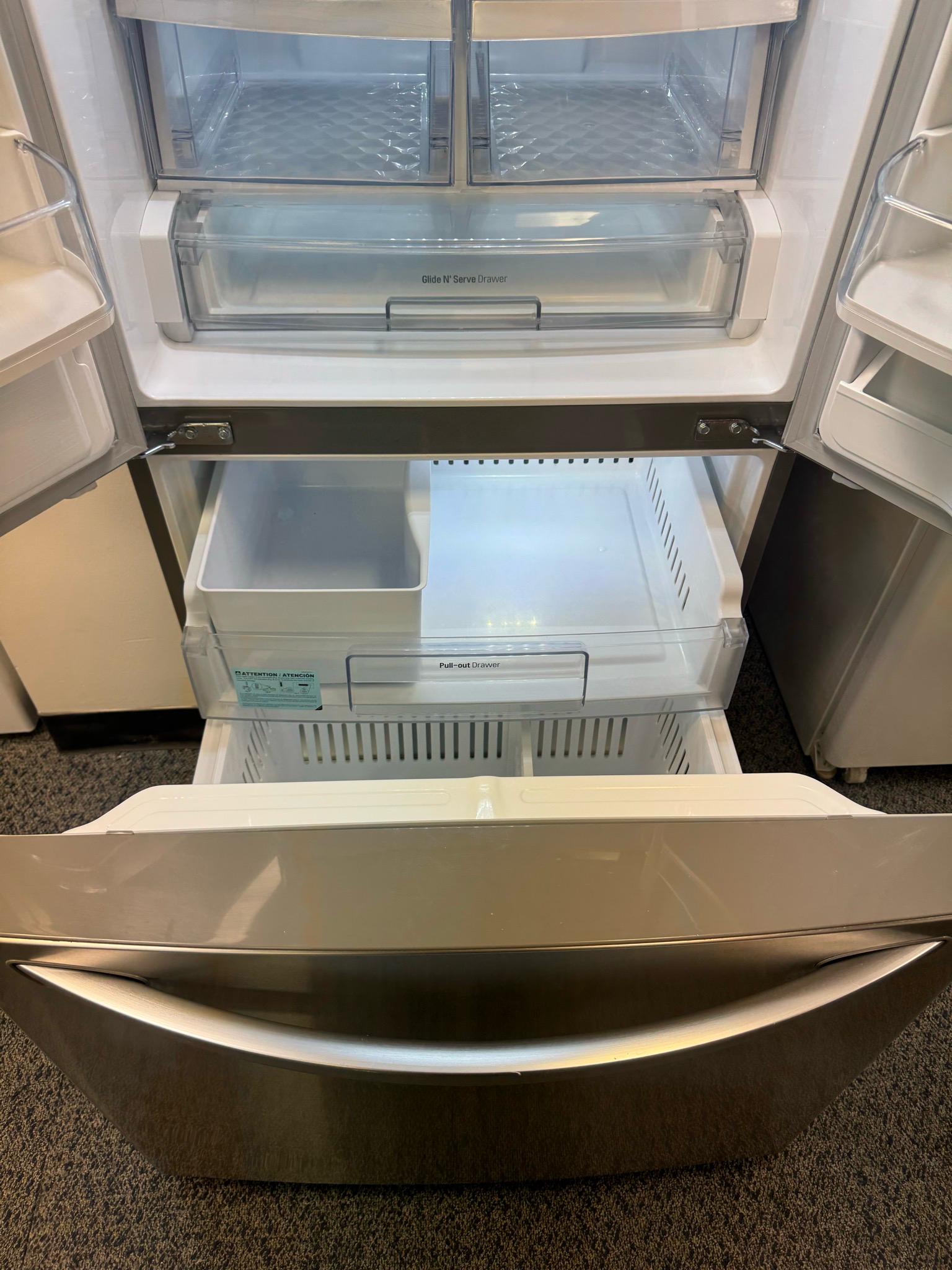 LG 30” French Door Fridge LFD22786ST