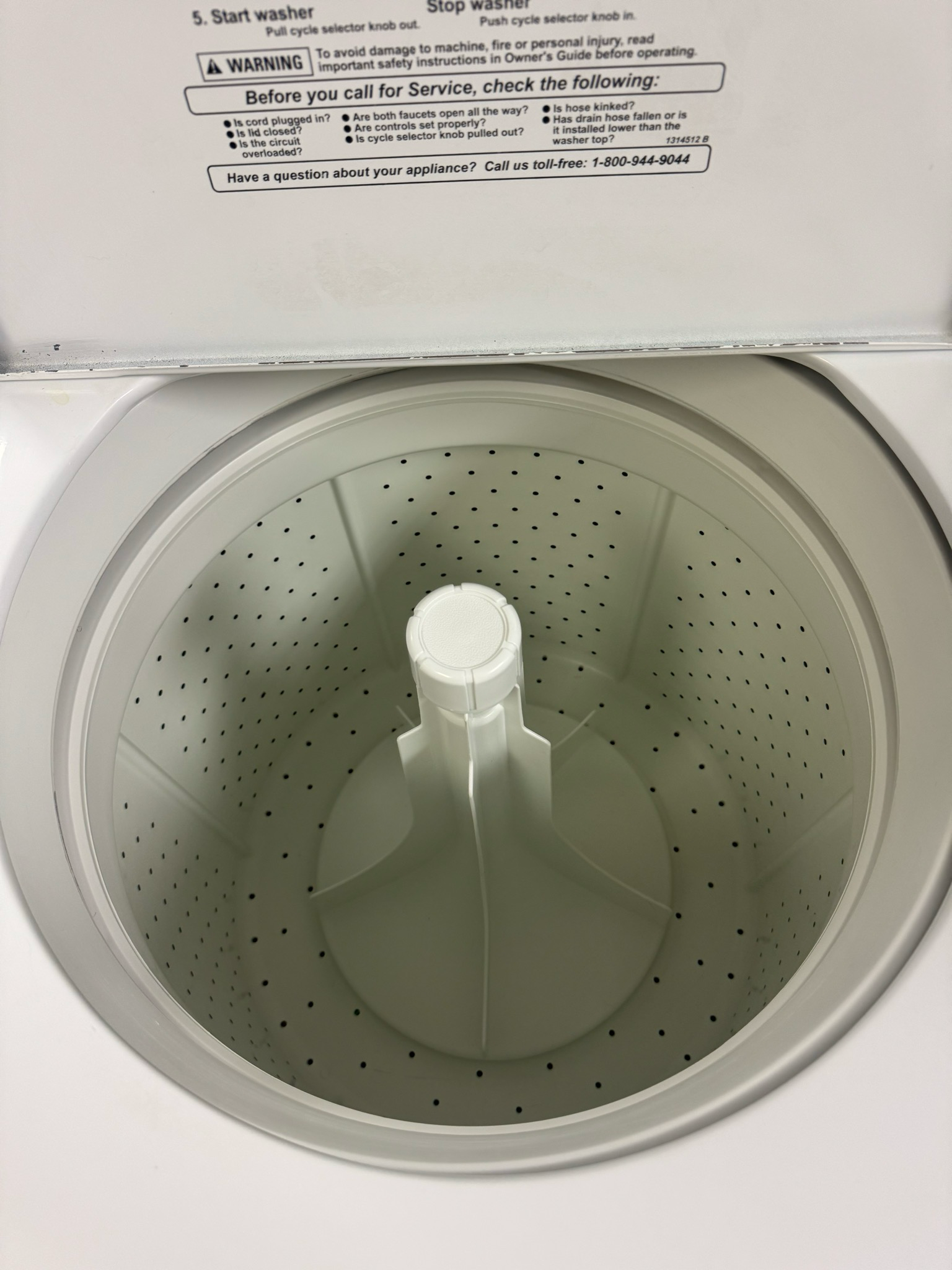 Frigidaire Top Load Washer FWX833AS