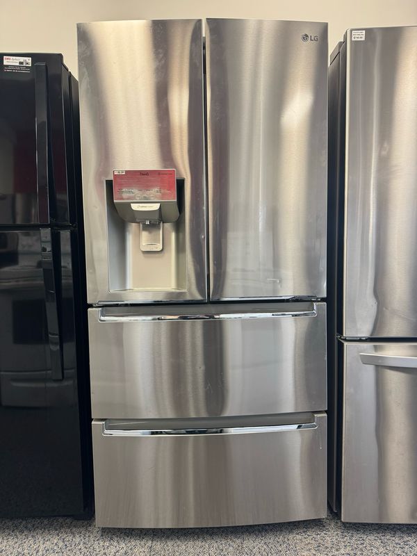 LG 33 LG 33" 4-Door Fridge LRMXC1803S